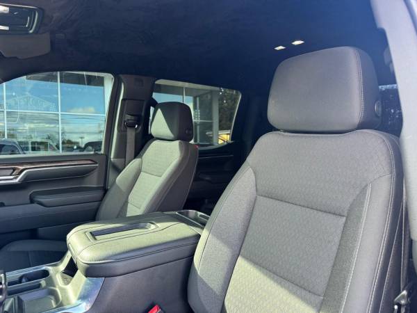 2022 GMC Sierra 1500 4x4 - Photo 8