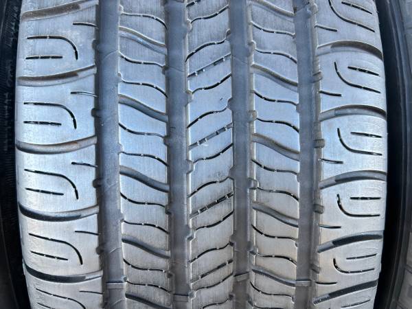 GOODYEAR ASSURANCE 235/70/16 1