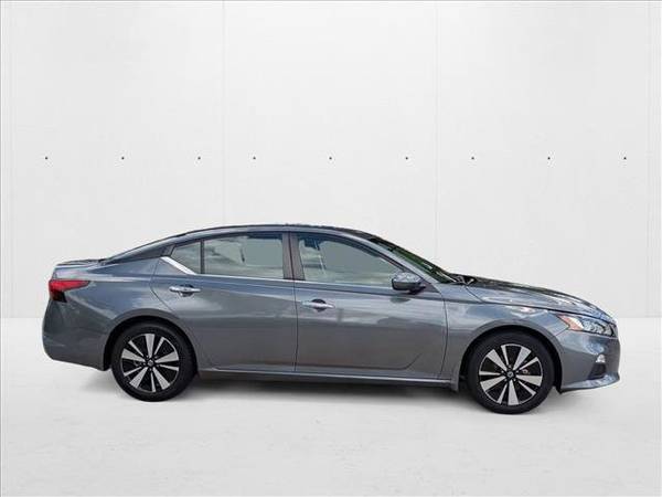2022 Nissan Altima 2.5 SV Sedán - $19.991 (Llame al *(954) 248-3243* para confirmar disponibilidad al instante)63470425030531123