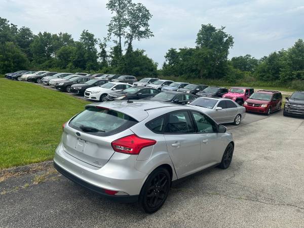 2016 Ford Focus Se Hatchback - $8,000 (Canonsburg)63625219314689123