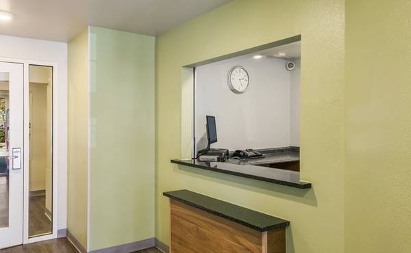 $300 / 1br - Hurry - Only 5 Special Weekly Rates Left! (1506 W Fairmont Pkwy, La Porte, TX)63906677663106122