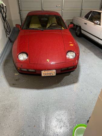 Porsche 928 - $8,888 (Moraga)63613875237635124
