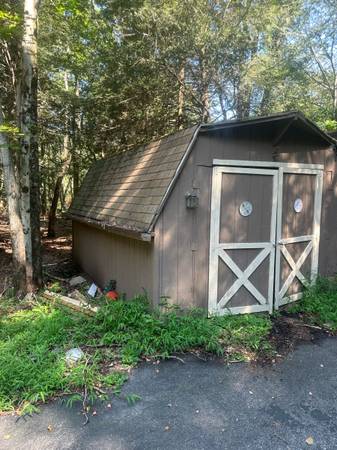 Storage shed 12’x16’ 1