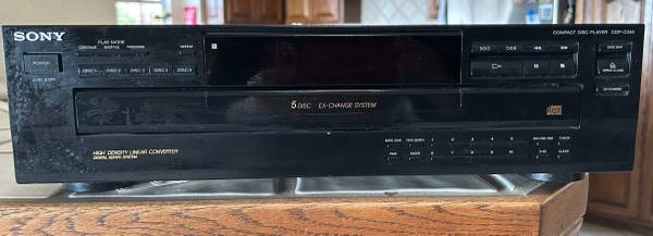 Sony 5 disc CD player 1