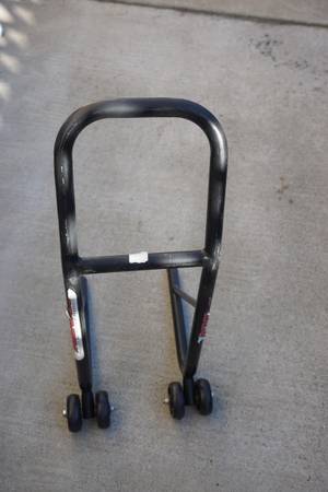 Motorcycle Front Stand 1
