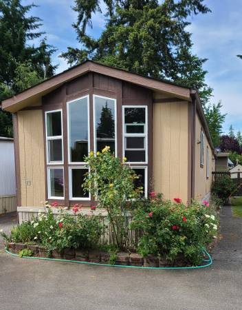 $77,000 / 2 dormitorios - Hermosa casa prefabricada muy bien mantenida (Lynnwood)