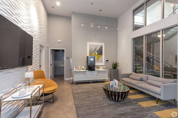 $3,211 / 2br - 1284ft2 - Electric or gas range, Rooftop deck, Games & TV lounge (Spring District)63874307440769121
