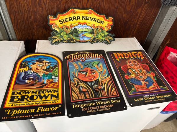 METAL  SIGNS 1