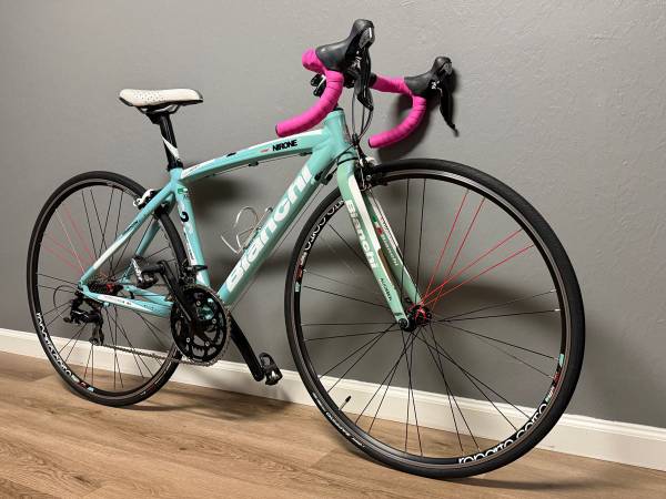 Bianchi Via Nirone 7 Dama Bianca Women's Road Bike 44CM - bicycles
