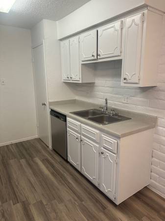 $1 Deposit moves you in TODAY!! (San Miguel Apts - East El Paso)63971415781635124