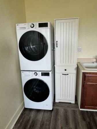$1,650 / 1br - 429ft2 - Granny unit for rent (Santa Rosa)63850427022977124