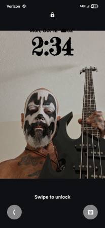 EXPERIENCED BASSIST LOOKING 1