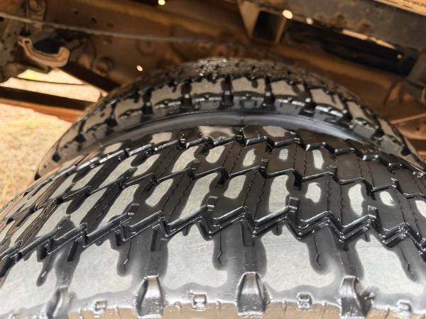2000 Ford F450 V10 Versalift - Photo 12