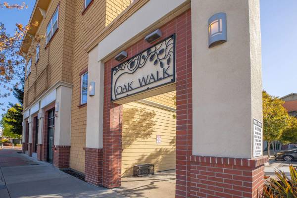 $2,880 / 2br - 1405ft2 - 2/BD 2.5/BA, Washer and Dryer in Home, Easy Access to Shopping (alameda)64000755869571120