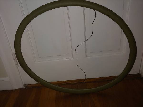 oval picture frame 1