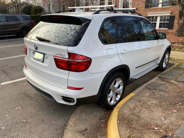 2011 BMW X5 5.0i - $11,900 (Springfield)63616569292033123