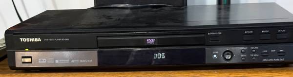 Free DVD Player-needs work 1
