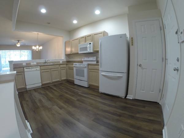 $1700.00 / 3br - 1584ft2 - 3 Bedroom Townhome FOR RENT in Gated Wynchase of Fore Ranch63899259940611123