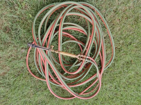 Hose with torch 1