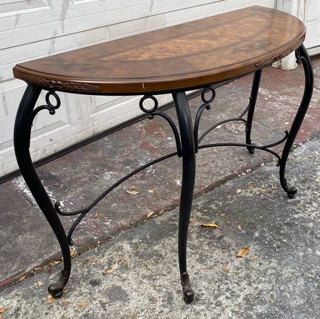 Half Moon Designer Entry-Way Table - DELIVERY AVAILABLE 1