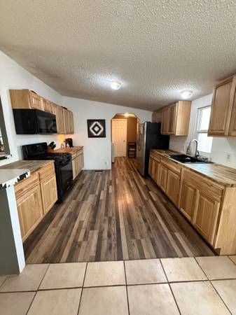 4BR 2Bath Double-Wide on 1.7 Acres in Peralta 1