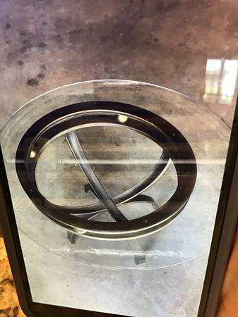 Glass top end table w/ brass base 21” H x 26” round 1