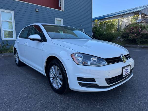 One Owner 2017 Volkswagen Golf TSI S<< Very Clean - $11,995 (Daily Deals Auto Sales Lynnwood)63623310674691121