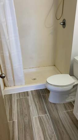 $2700.00 / 2br - 795ft2 - Sale Lake Century West 2bd/2ba/1parking63939788119938124