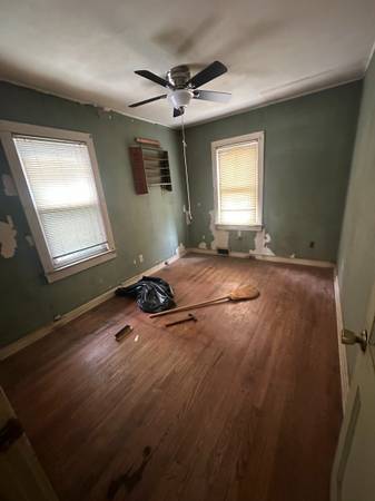 $379,900 / 1br - 640ft2 - NEPTUNE CITY NJ FIXER UPPER! (Neptune City)64218328659843122