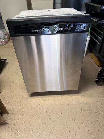 Kenmore Dishwasher 1