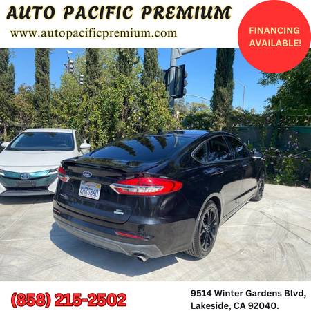 2019 Ford Fusion SE Sedan - $9,975 (Lakeside)63470054442625124