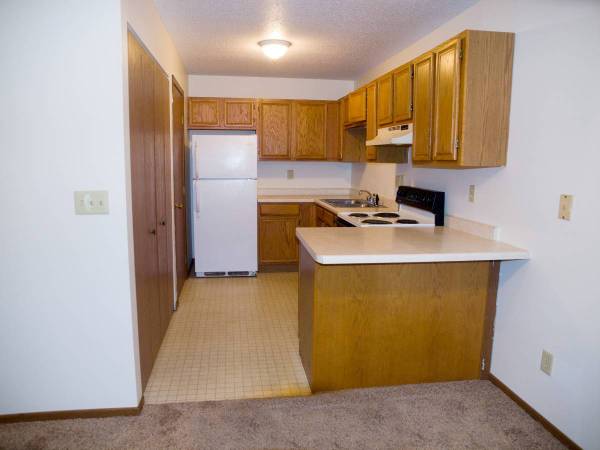 Single level living 1