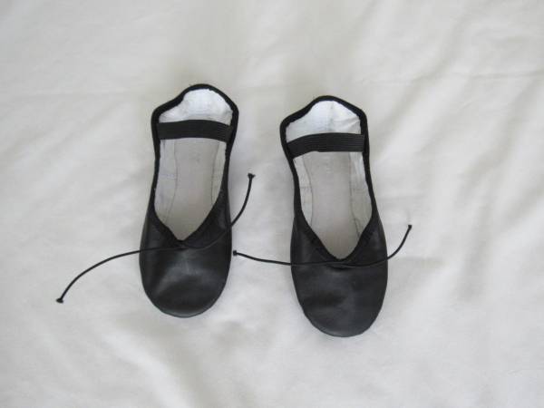 New Bloch Children's 12.5 Black Dance Ballet Shoes 1