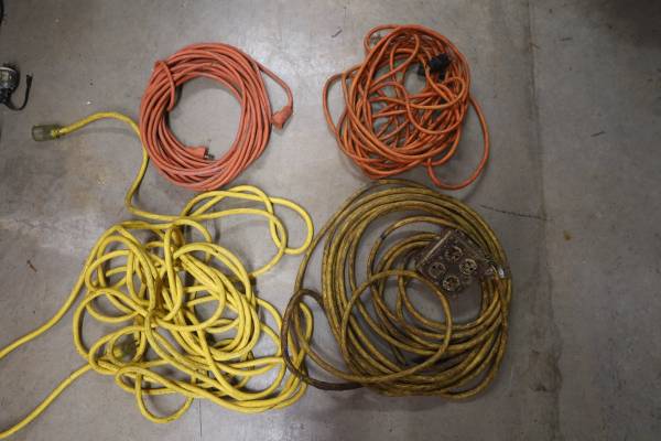 Heavy Duty Outdoor vinyl Power Extension Cord 1
