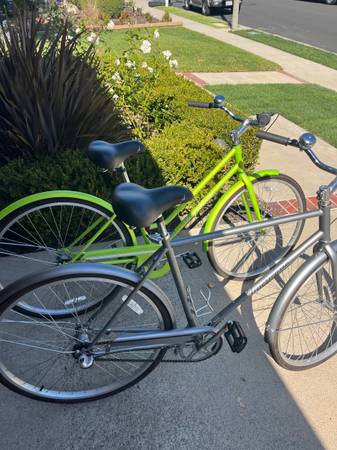 His and Hers Cruising Bikes 1