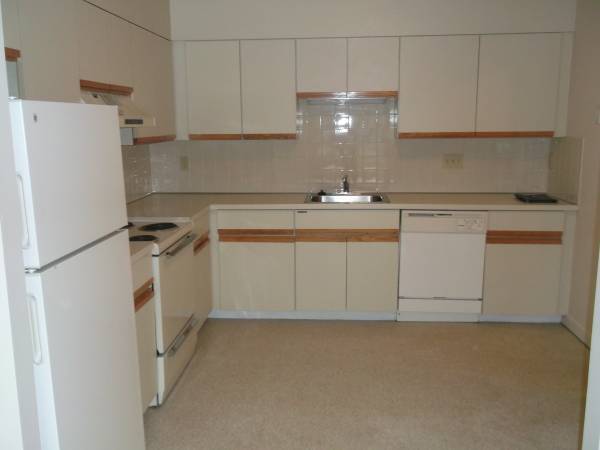 $2,650 / 2br - ¡Nuevo! Hermoso de 2 habitaciones y 1 baño disponible, deseable Newton, ¡Sin comisión! (Newton)63699276282881122