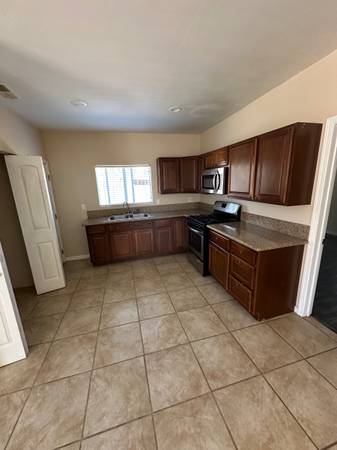 $2,600 / 2br - Apartamento en alquiler en Santa Maria (Santa Maria)63663957645825120