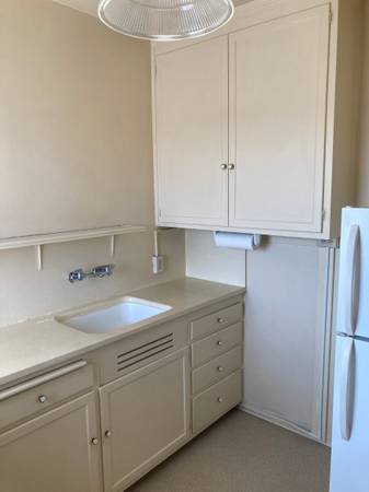 Estudio de $1.450 en Alameda central (alameda)63686085646851123