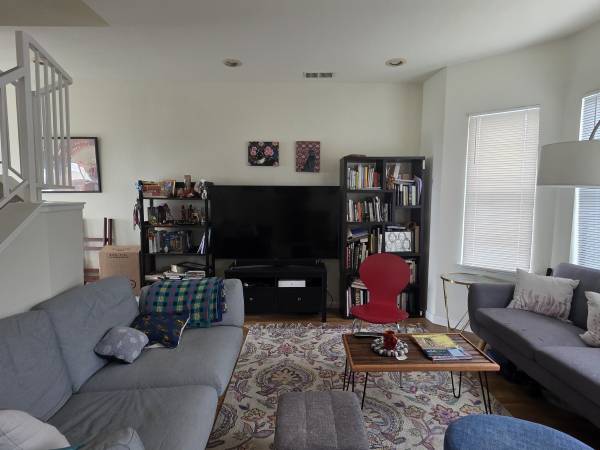 $1,100 1br - 160ft2 - Room w/ Shared Bathroom (glen park)63850428053635121