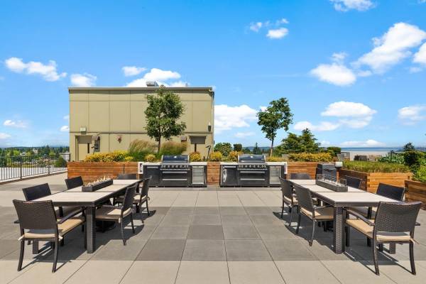 Ceiling Fan, Extra Storage, Courtyard, Pet Wash Station 1