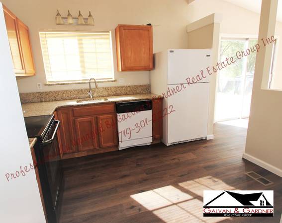 $1,950 / 3br - 1647ft2 - Delightful tri-level home in Widefield63686745808129123