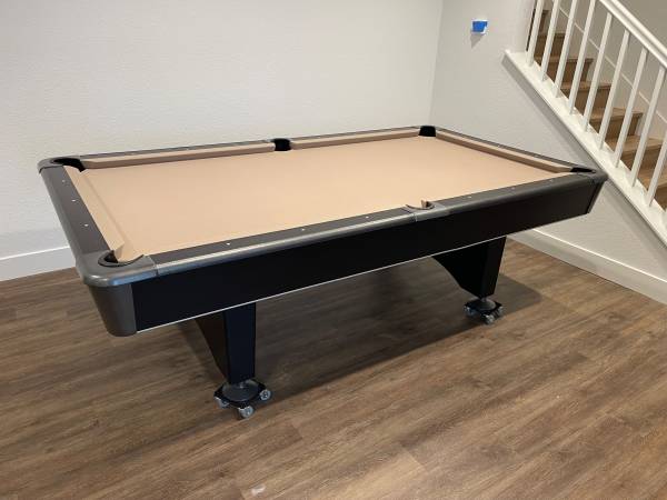8ft POOL TABLE JUST IN TIME FOR CHRISTMAS & NEW YEAR PARTY 1