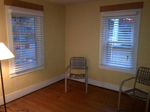 $1,950 / 2br - 911ft2 - near Wilshire Park (Portland)63831463846915121