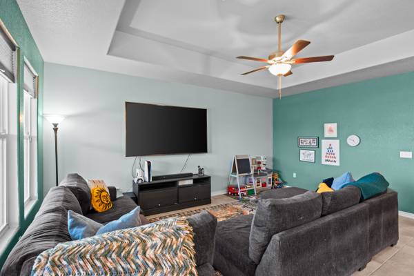$368,500 / 3br - 1830ft2 - ¡Ayuda con $3,000 en costos de cierre! TM ISD, ¡Casa en venta!64036542210945124