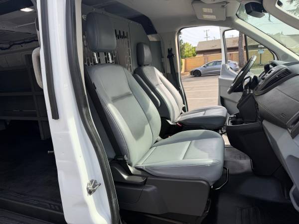 2019 Ford Transit-250 T-250 148" - Photo 10