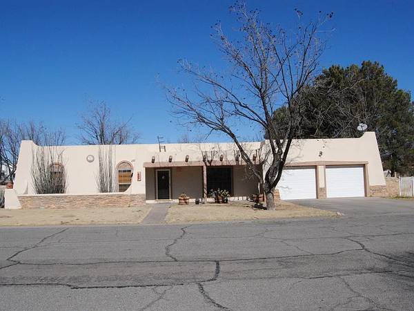 $452,900 / 3br - 1948ft2 - 105 los nogales (Las Cruces)63948355622402120