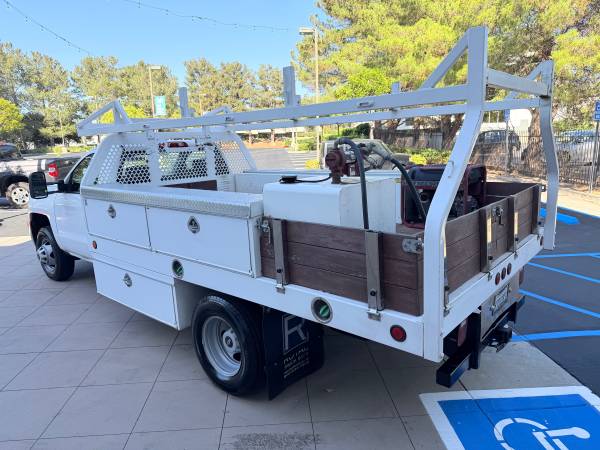 2017 Chevrolet Silverado 3500 HD - Photo 8