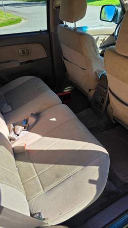 2001 Toyota 4runner sr5 4x4 with Blizzaks 275k miles - $5,300 (Anchorage)63470607673475122