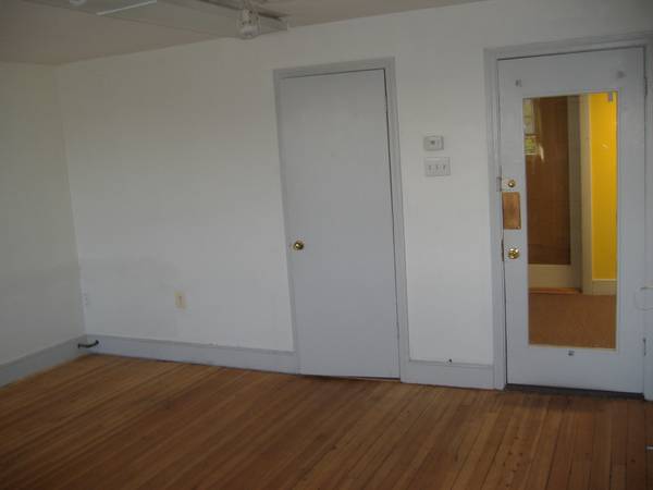$1,800 / 500ft2 - Office space 84 Bowers Rooms A + conference room (Newton Newtonville)64034776547457123