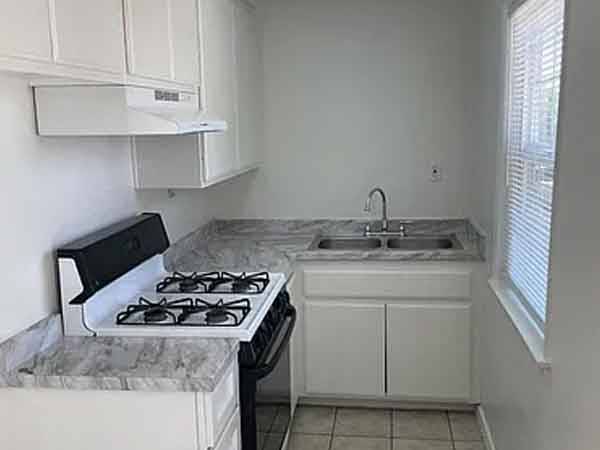 $800 / 1br - +++Nice one bedroom, one bathroom Camarillo+++ (Camarillo, CA)63800279992577121